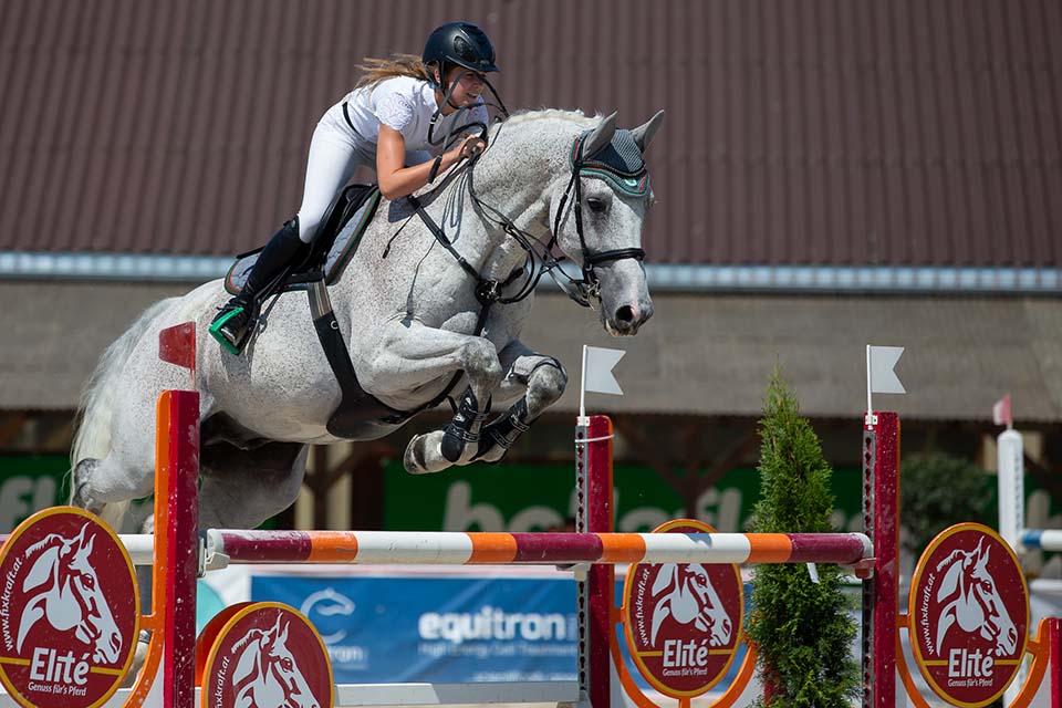 Fixkraft Amateur Cup Reitstall Schloss Kammer Julia Gaisch auf Landpilot